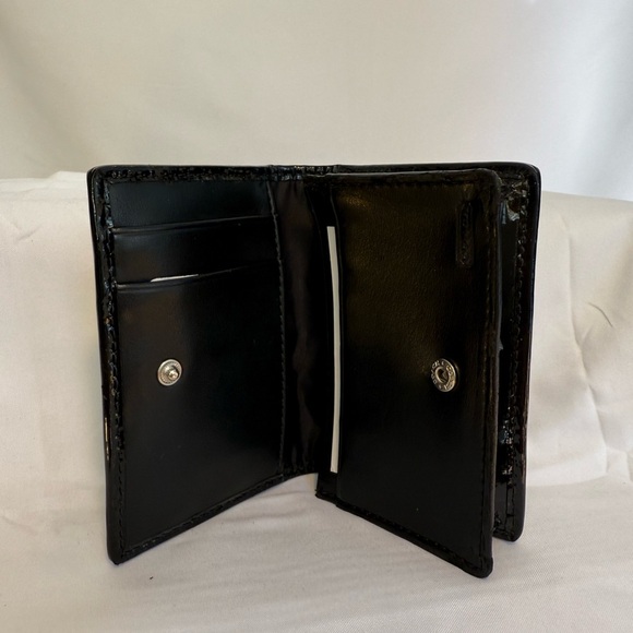 Coach Signature Black Wallet– Style F61482 Black Grey Multiple Card Slot Classic - Picture 9 of 10